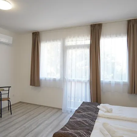 Apartmán Solana Garden *